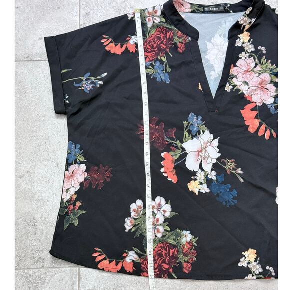 Womens Plus Size Floral Blouse with Notch Neck Cuffed Sleeve Size 3XL - Picture 7 of 13